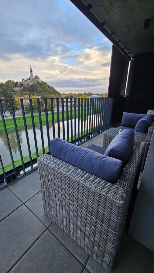 Apartman Promenada Nyitra Kültér fotó